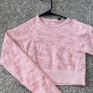 Aybl Long Sleeve Crop-top